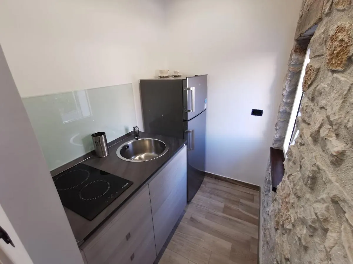 Apartment La Casetta Di Rosina Caccamo