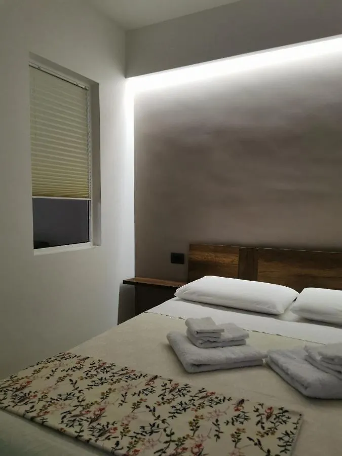 Apartment La Casetta Di Rosina Caccamo Italy